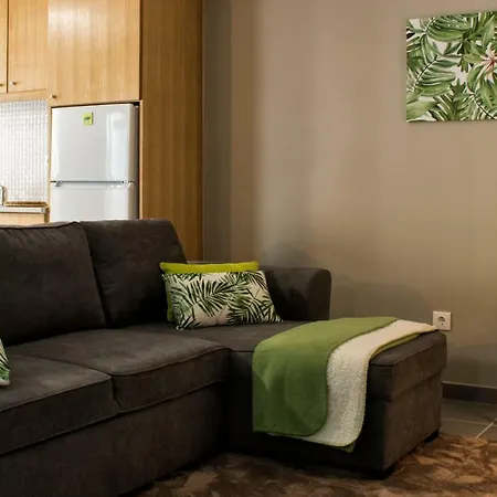 Stonehouse Apartament *