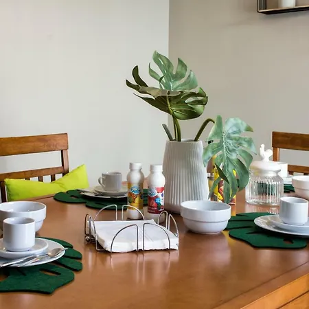 Apartament Stonehouse *