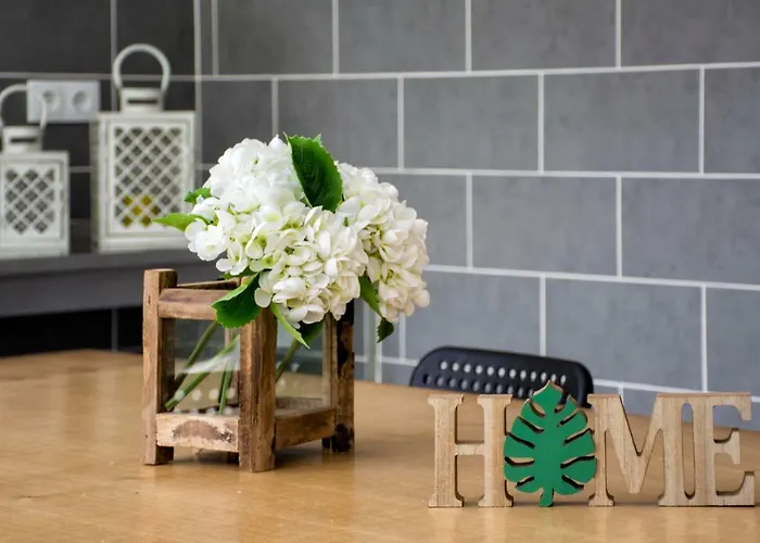 아파트 Stonehouse