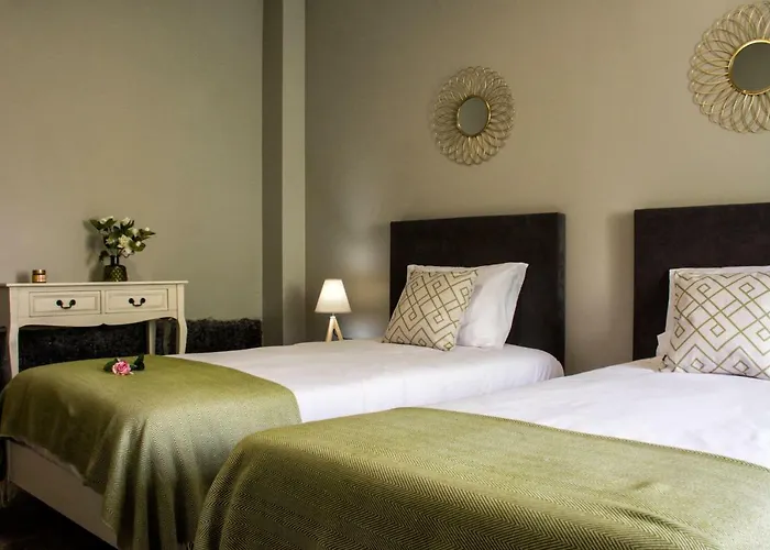 Stonehouse 아파트 *